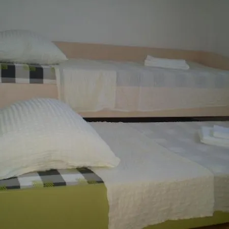Anita Apartman